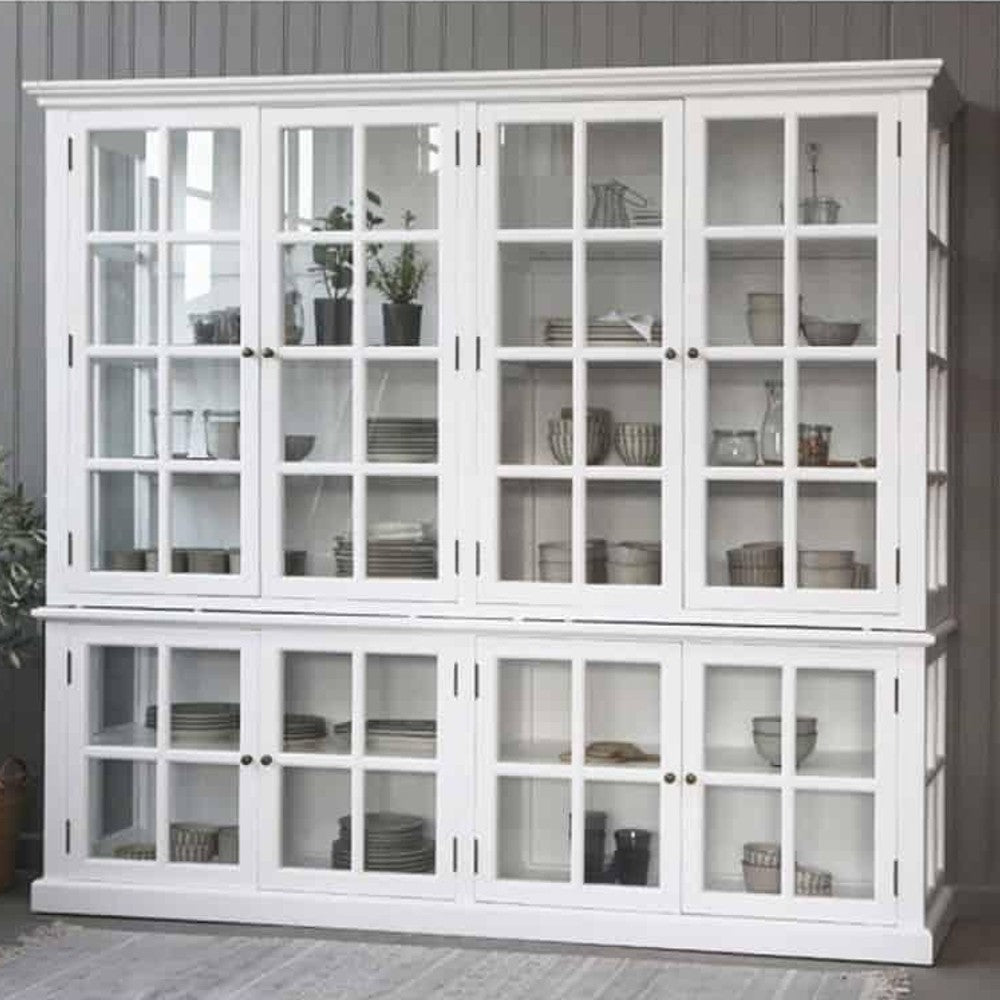 Vitrine à 8 portes et étagères