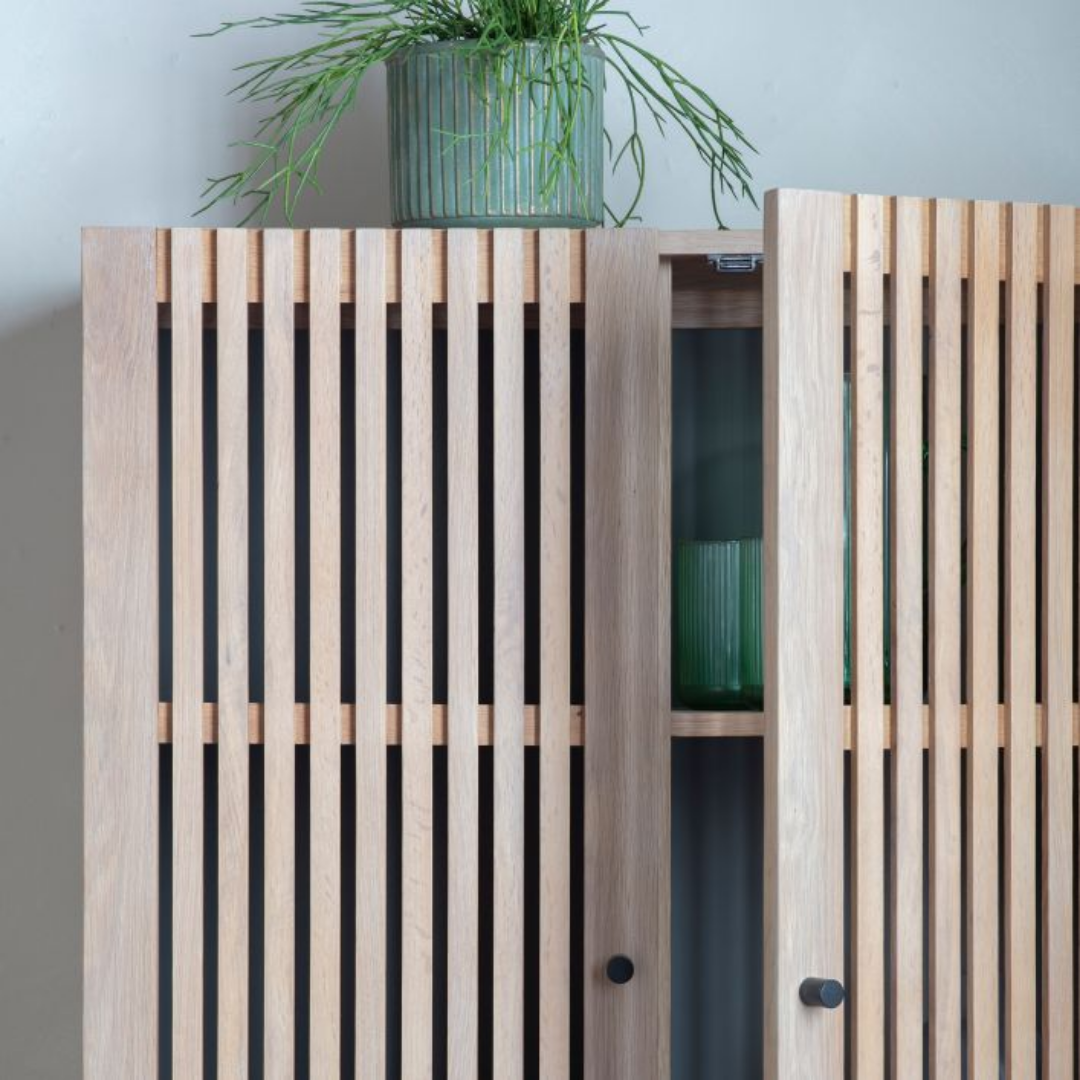 Bar à boissons et meuble à cocktails Okayama à 2 portes