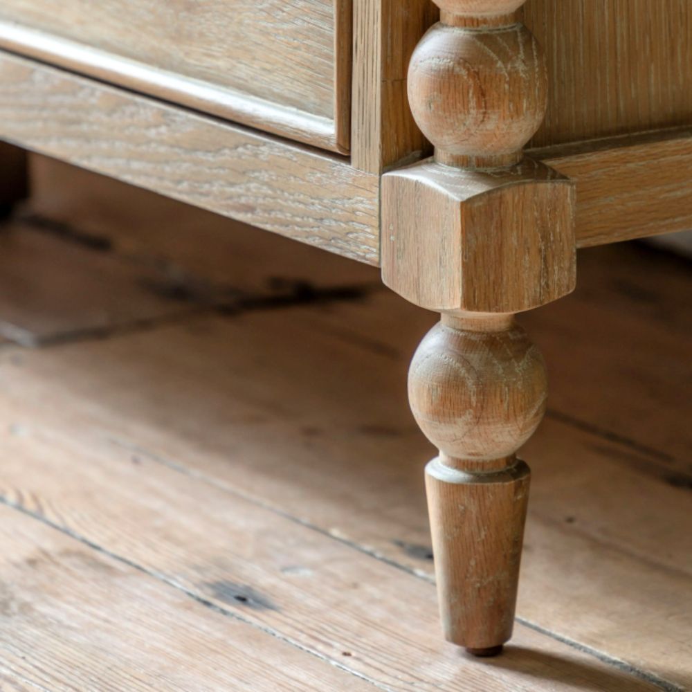 Commode artisanale à 7 tiroirs