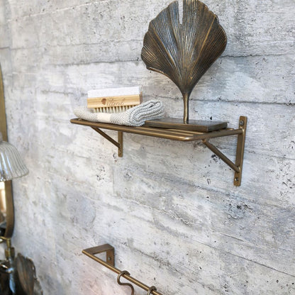 Étagère en laiton antique avec rainures