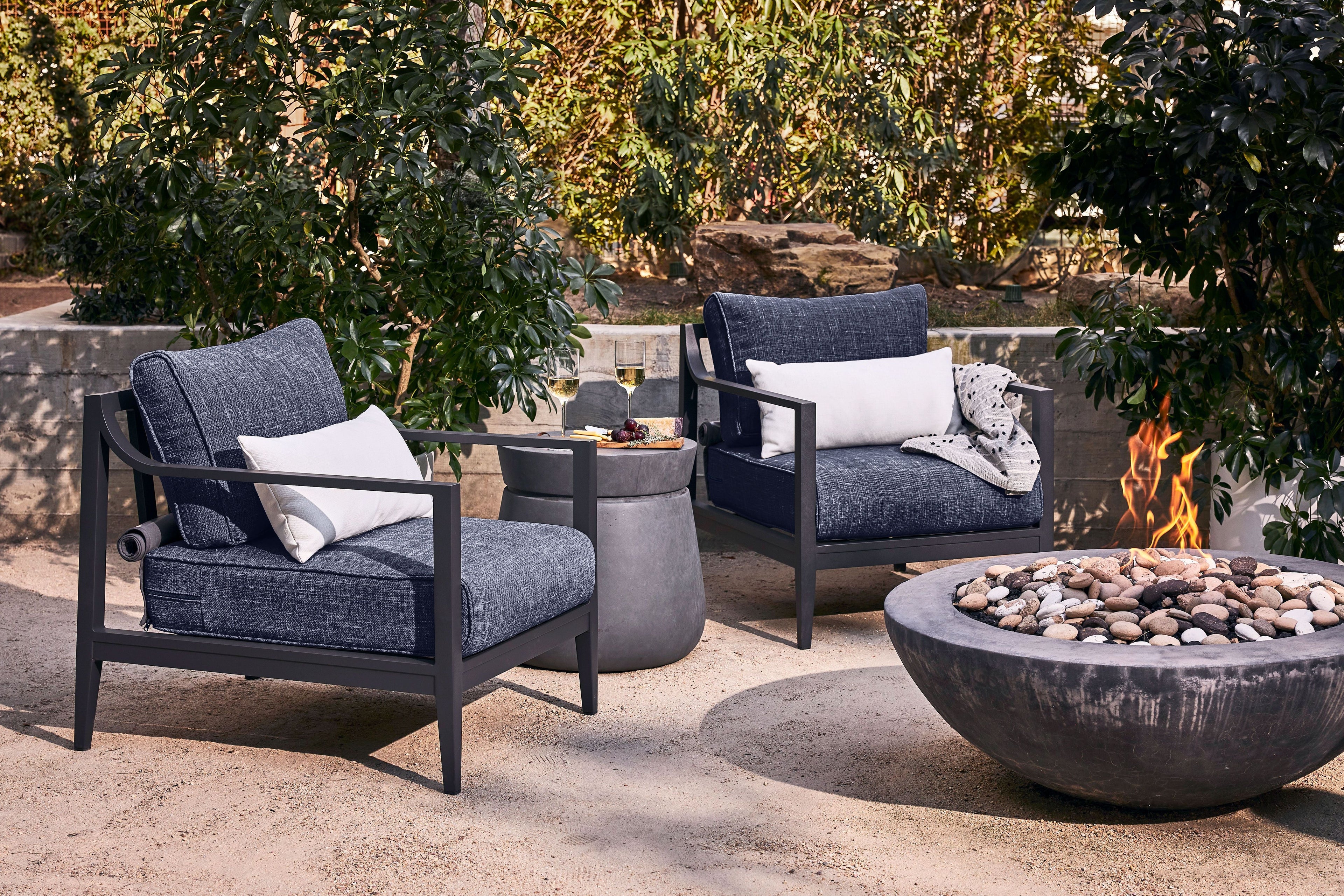 Canapé d'extérieur en aluminium anthracite avec accoudoirs - 6 places