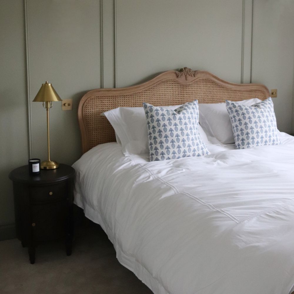 Lit en rotin Chic 180 cm Super King | Frêne vieilli Mindy | Design français