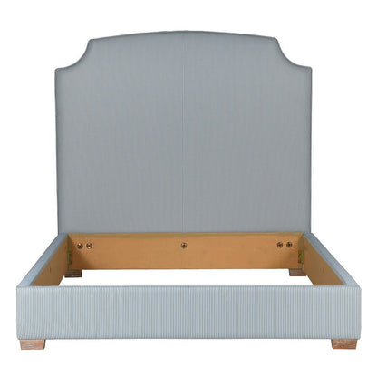 Lit Madeleine 150 cm (King Size) | Linge de lit à fines rayures bleues et blanches | Style classique