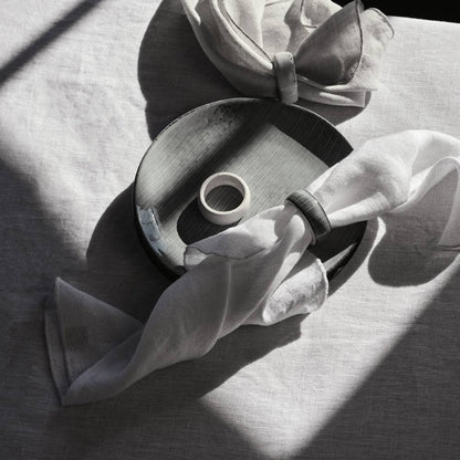 Assiette en grès bleu