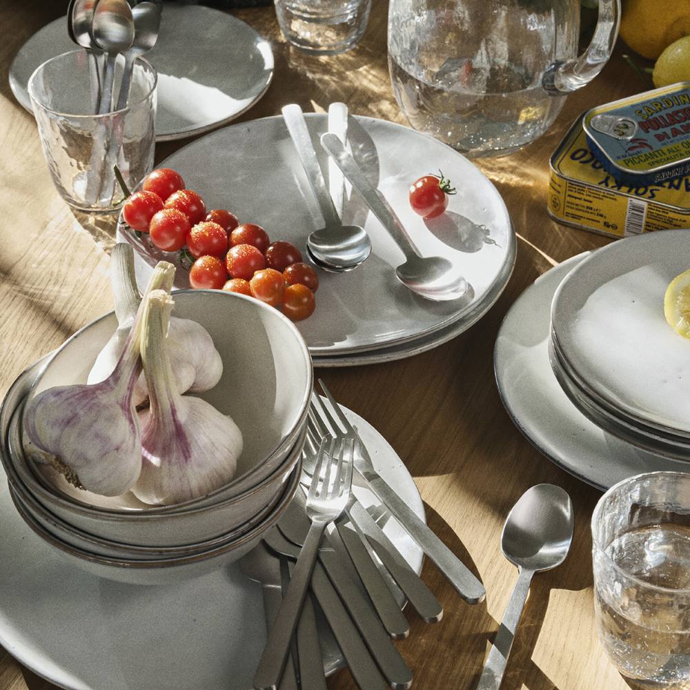 Assiette en grès sable