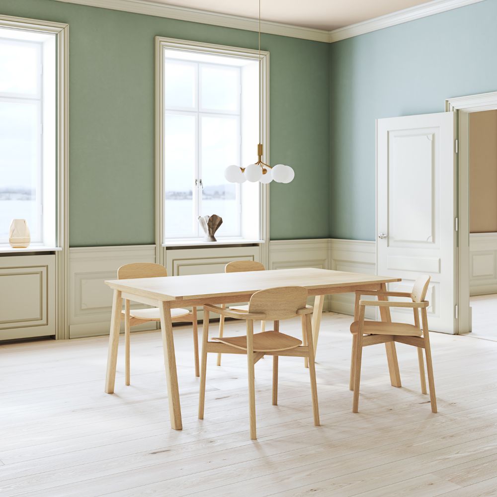 Table à manger Skovby n° 140