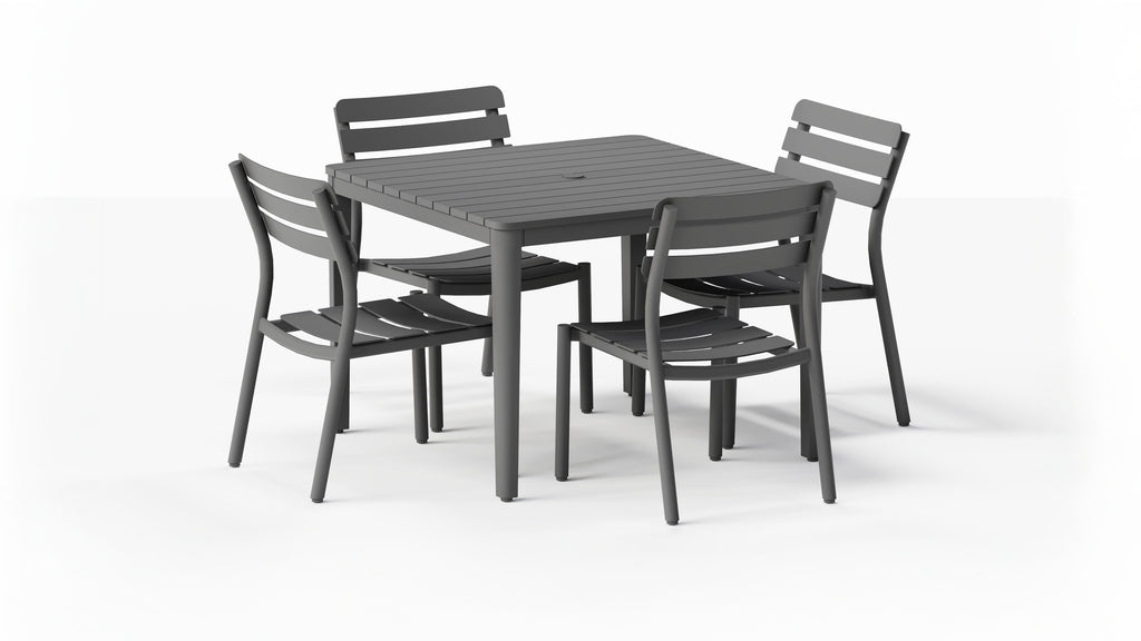Table à manger carrée d'extérieur en aluminium + 4 chaises sans accoudoirs 595