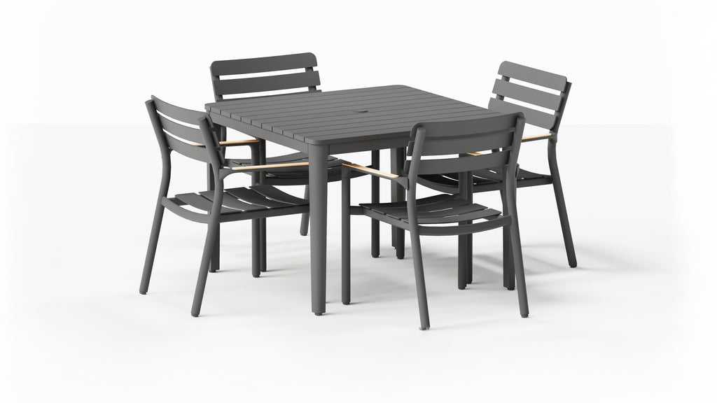 Table à manger carrée d'extérieur en aluminium + 4 fauteuils 595