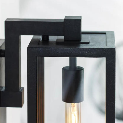 Applique murale moyenne encadrée Fresno de Visual Comfort