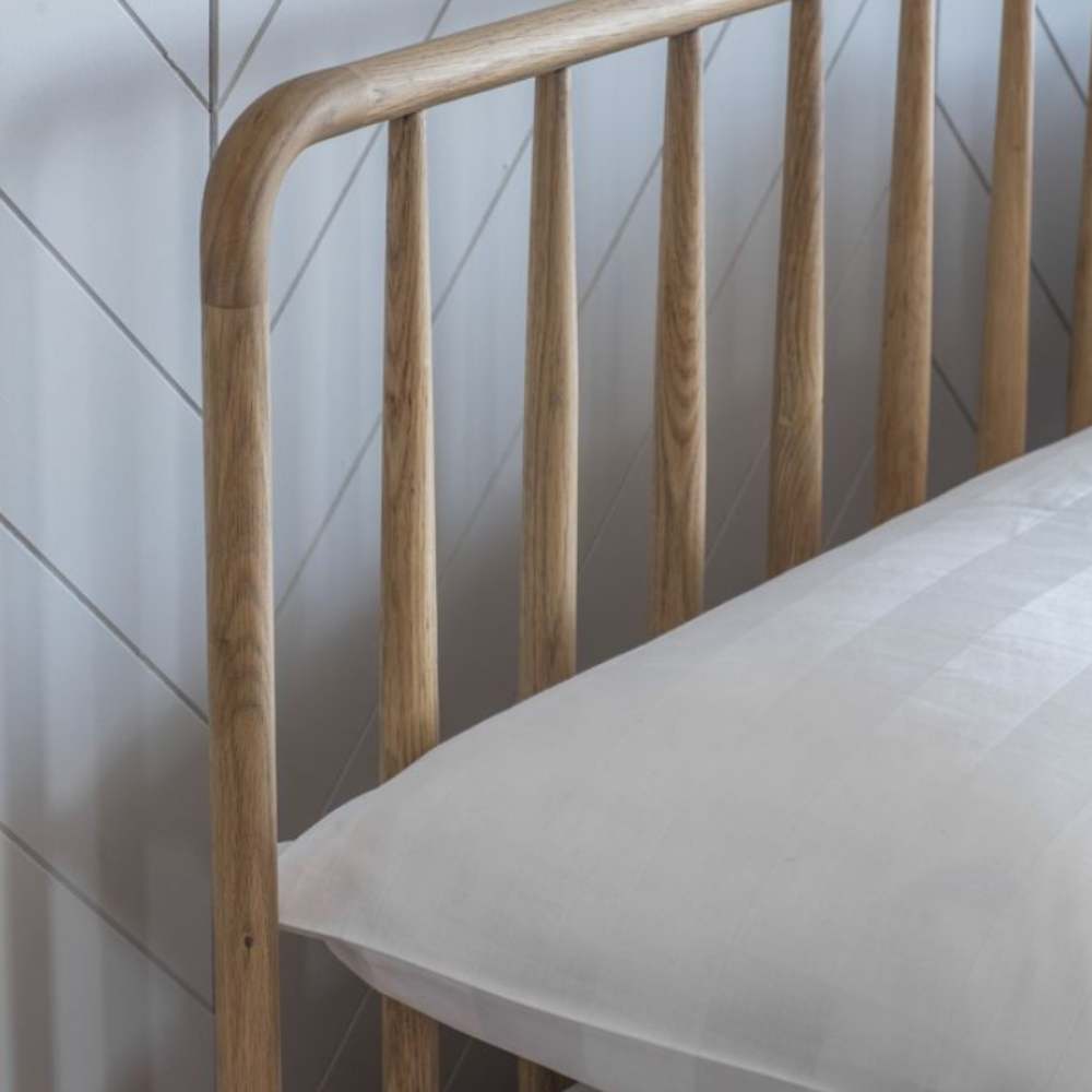 Lit à fuseaux Wycombe Super King 180 cm | Chêne massif | Design scandinave