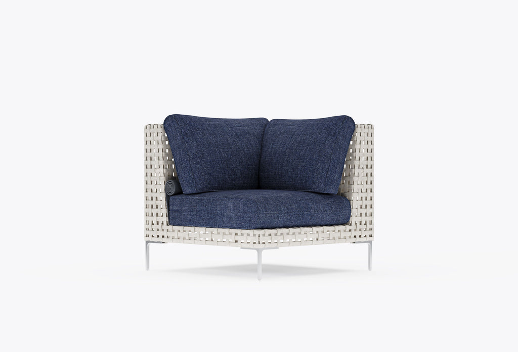 Chaise sectionnelle d'extérieur en osier à tissage ouvert