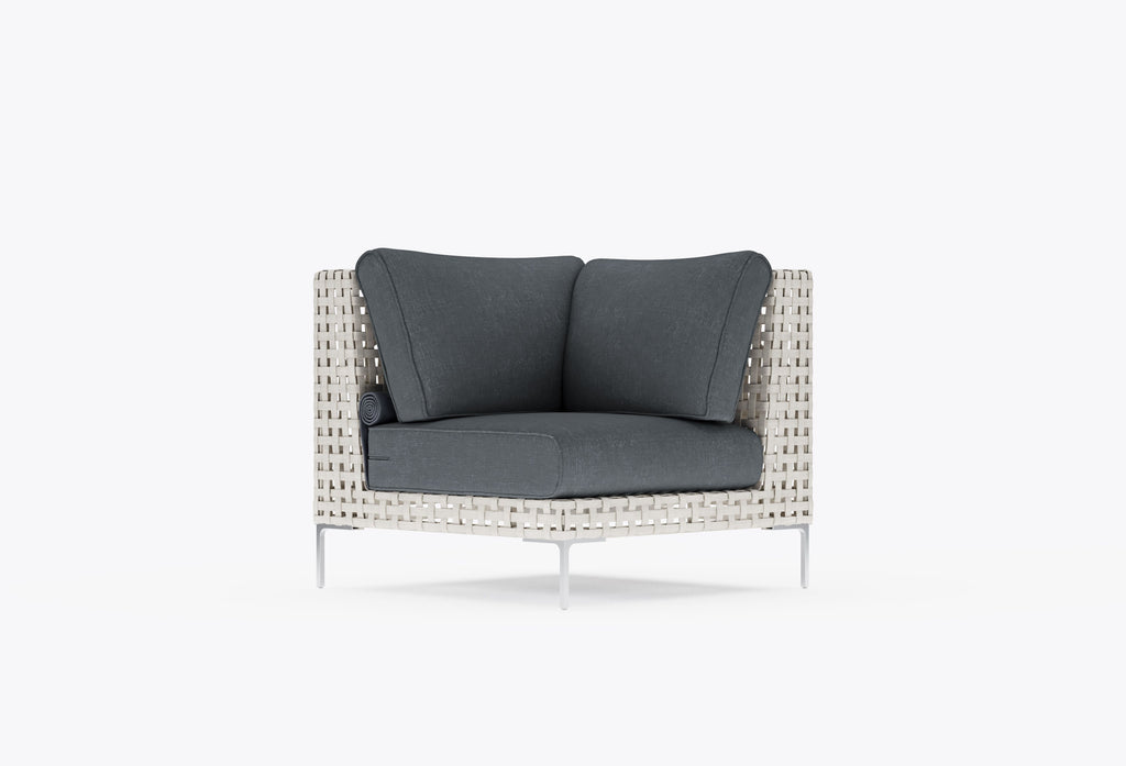 Chaise sectionnelle d'extérieur en osier à tissage ouvert