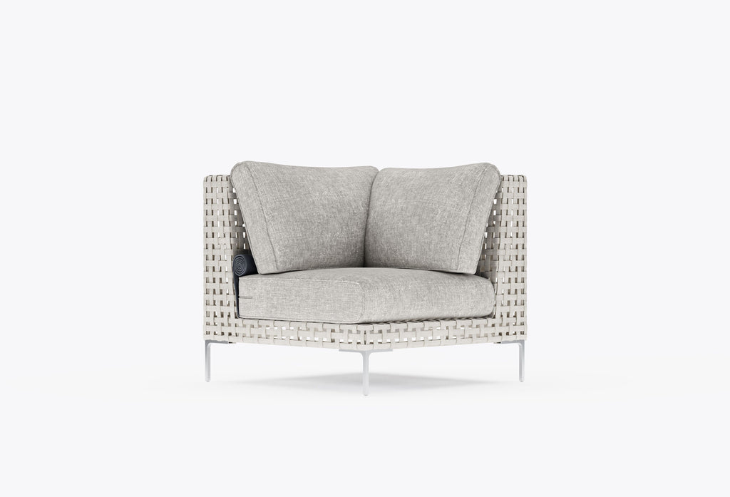 Chaise sectionnelle d'extérieur en osier à tissage ouvert