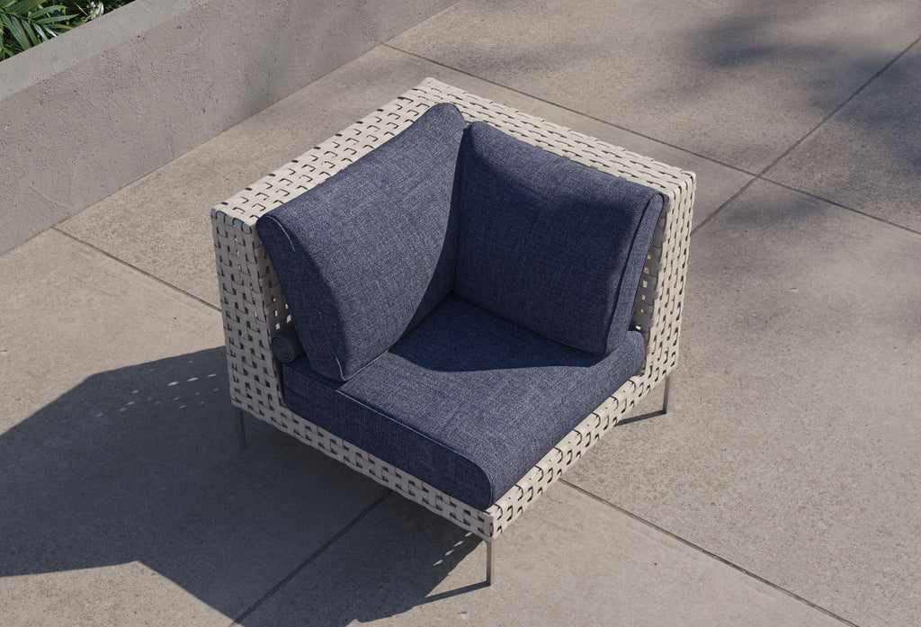 Chaise sectionnelle d'extérieur en osier à tissage ouvert