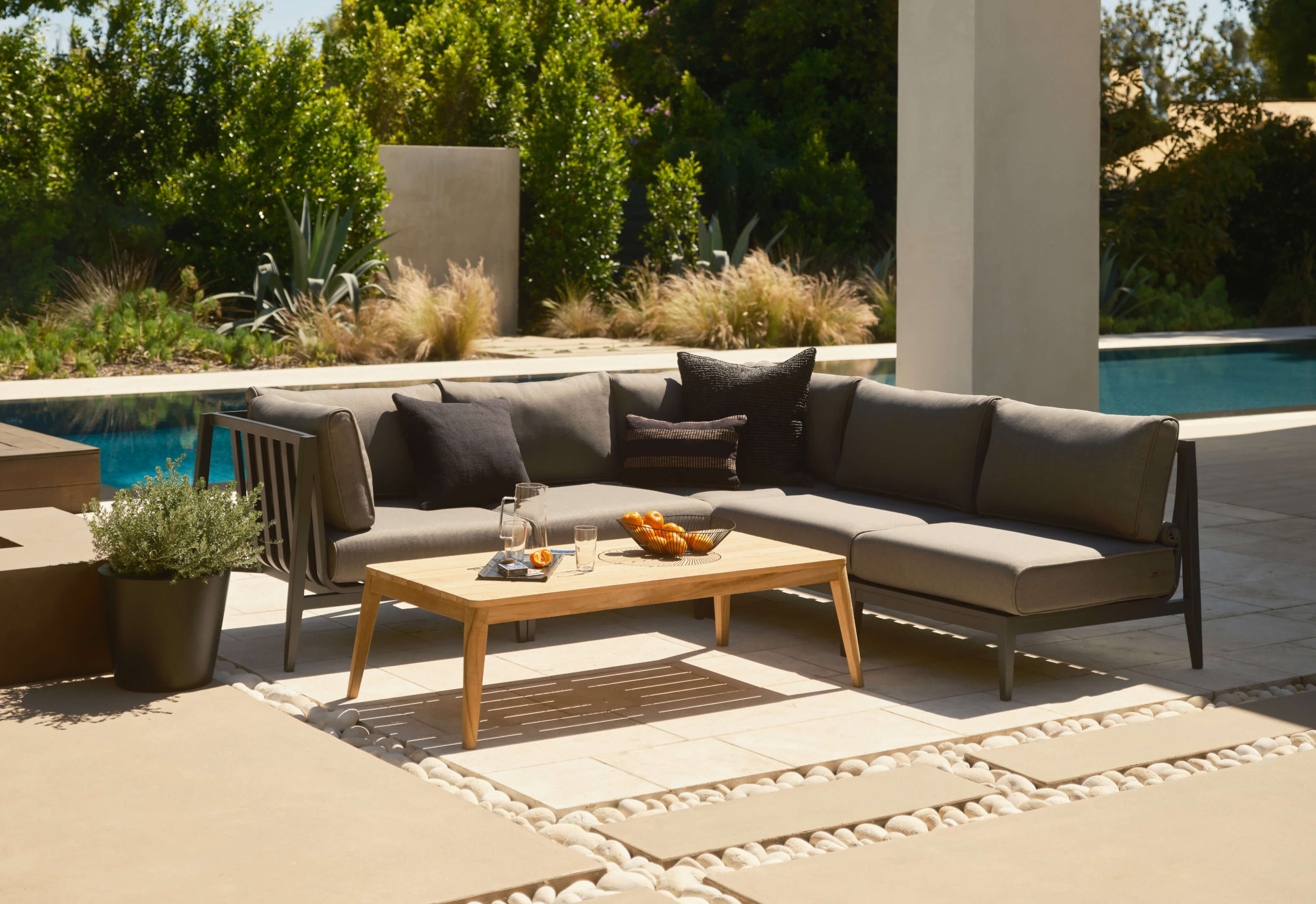 Canapé d'extérieur en aluminium anthracite avec fauteuils - 5 places