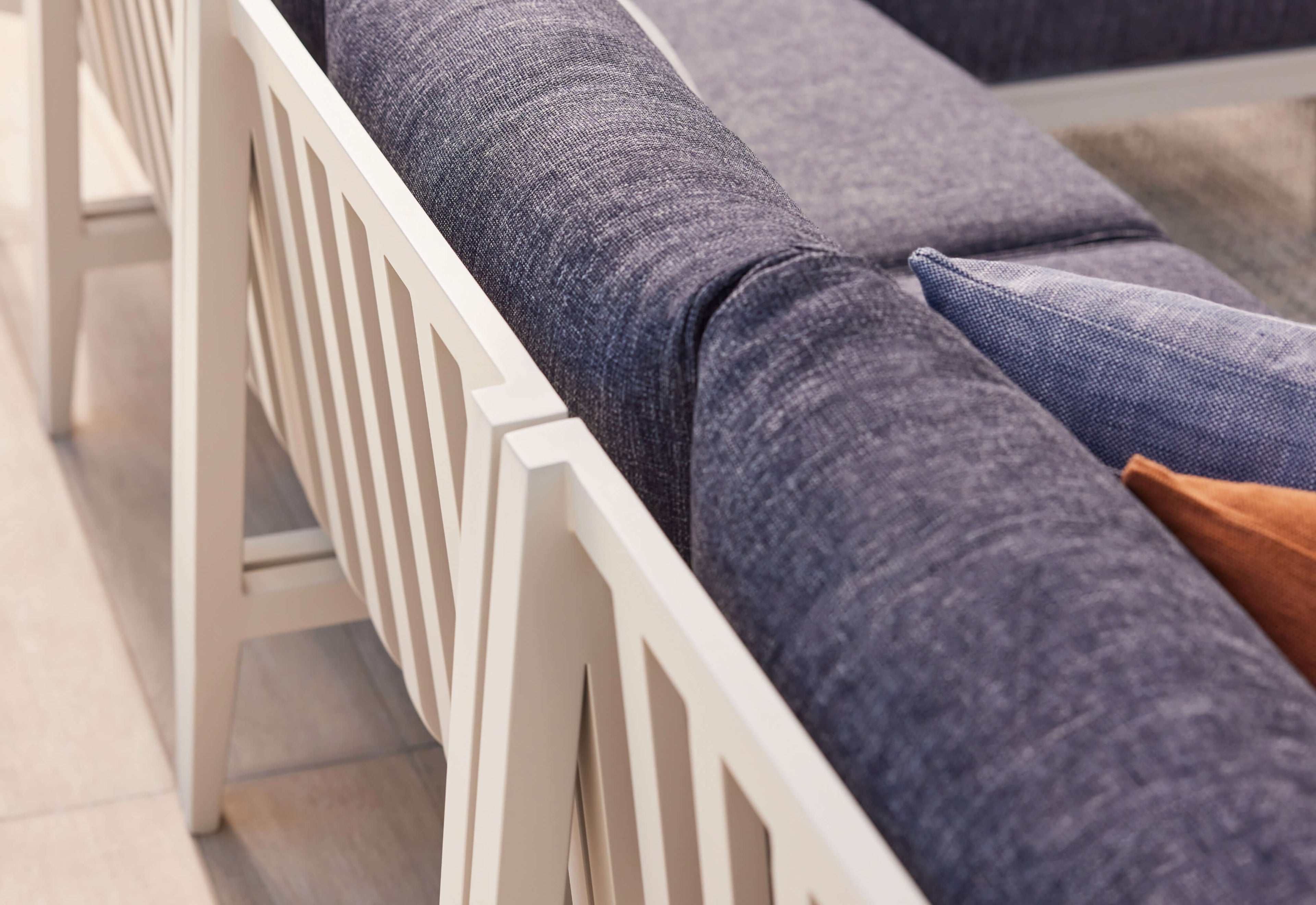 Ensemble de conversation avec fauteuils d'extérieur en aluminium blanc