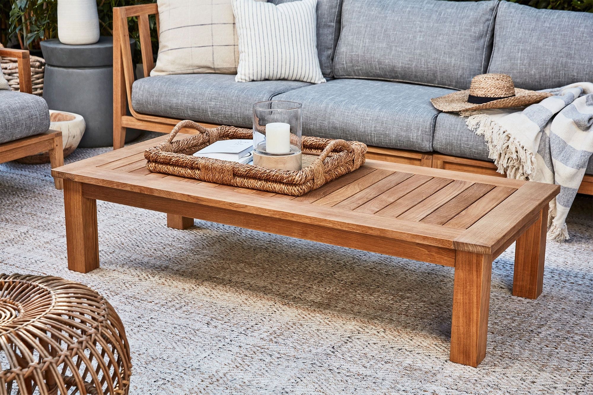 Table basse d'extérieur en teck - Pied carré